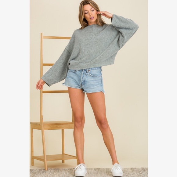 Oversized Pullover Hacci Shirt - Picture 4 of 5